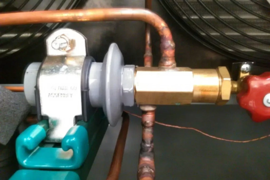 hot gas bypass valve